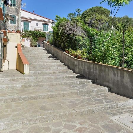 Casa Vacanze Iose Rio Marina Bagian luar foto