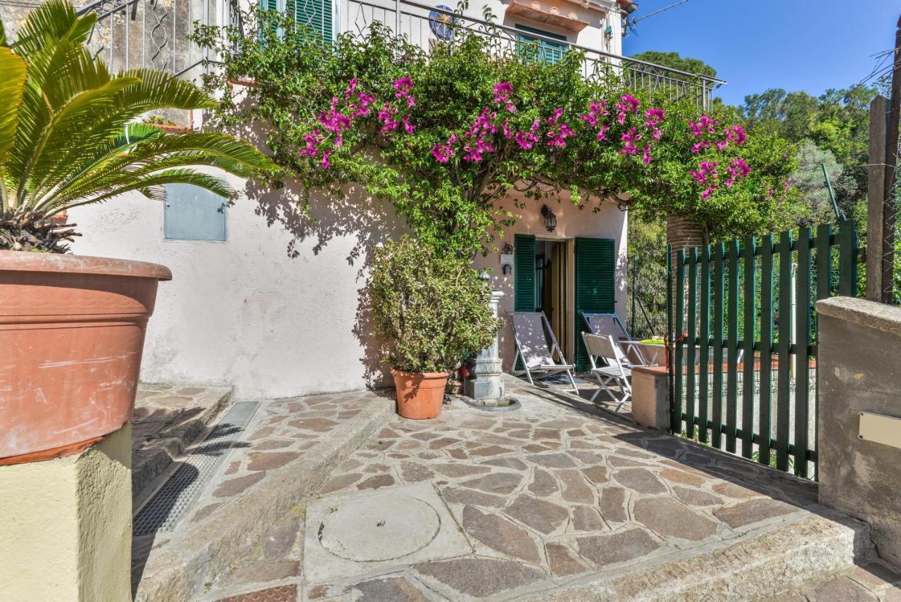 Casa Vacanze Iose Rio Marina Bagian luar foto