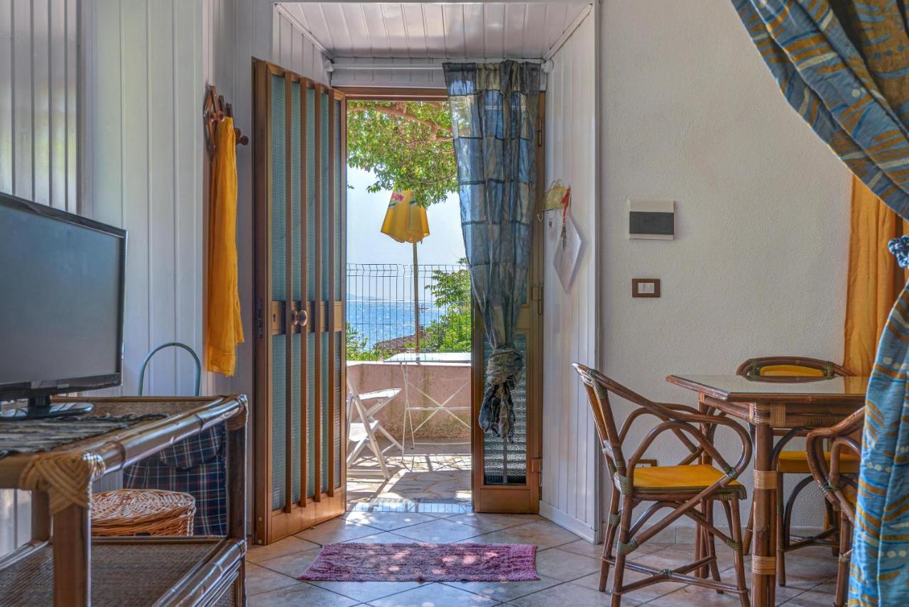 Casa Vacanze Iose Rio Marina Bagian luar foto
